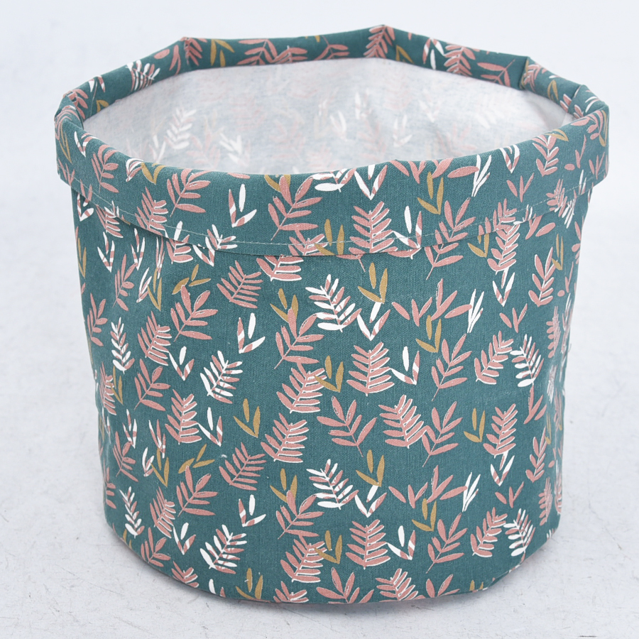 Foldable fabric storage bin