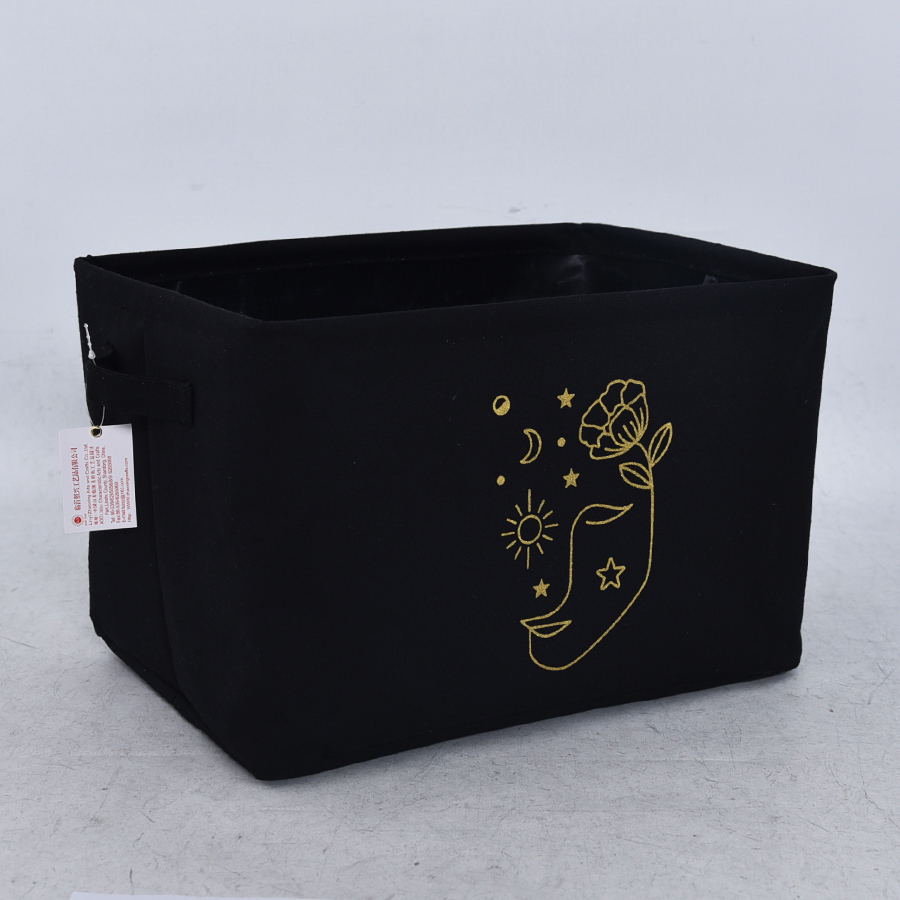 Foldable fabric storage cube