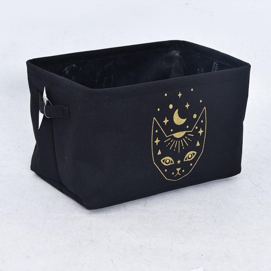 Foldable fabric storage cube