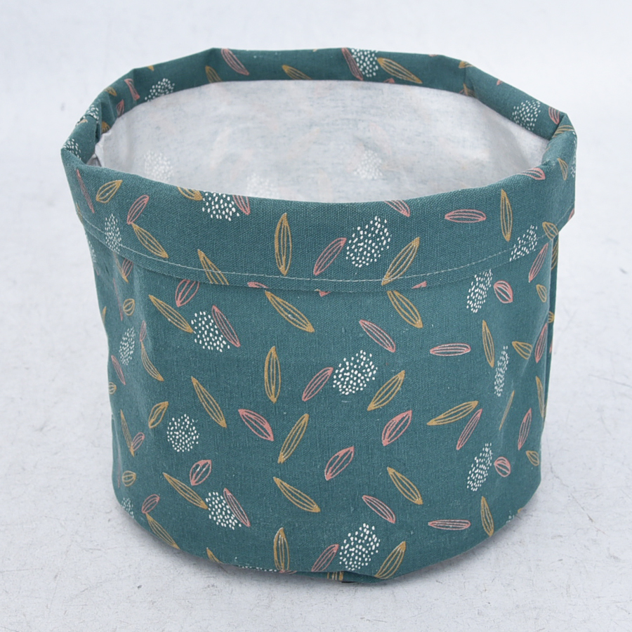 Foldable fabric storage bin