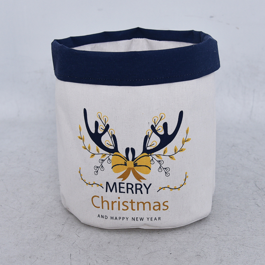 Foldable fabric storage bin