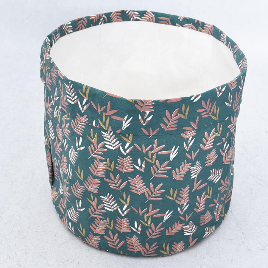 Foldable fabric storage bin